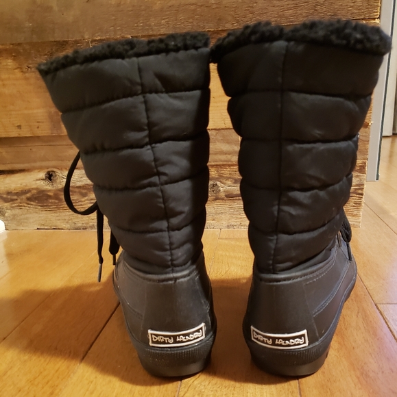 NWOT - Women's winter boots Size 7 - Picture 3 of 4